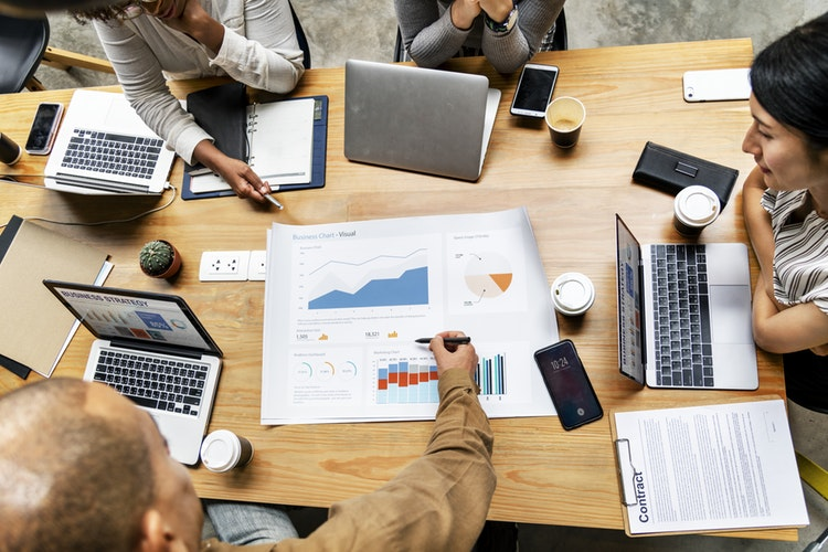 BNDES e a Contratação de Crédito para Recuperação de Empresas em 2025 3 BNDES e a Contratação de Crédito para Recuperação de Empresas em 2025